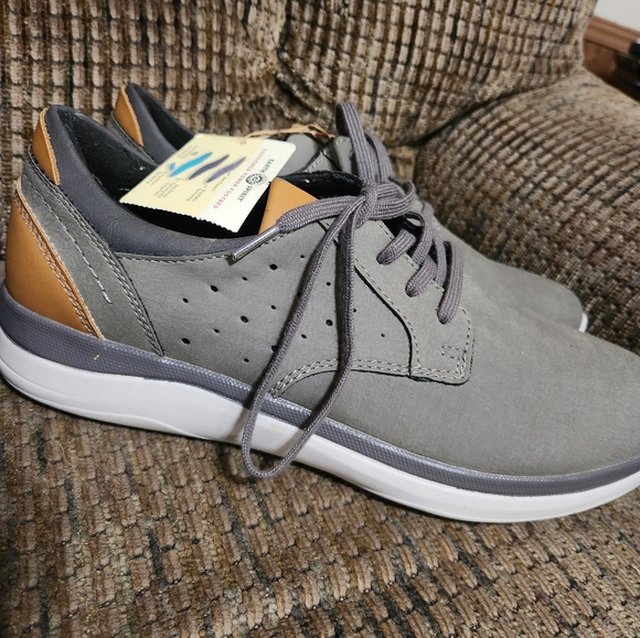 Earth Spirit Men's Sneakers Wyatt Size 11 Arch Support Extra Cushion Grey Brown - Picture 1 of 8